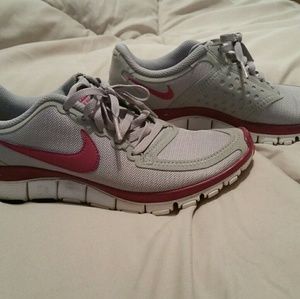 Womens nike shoes